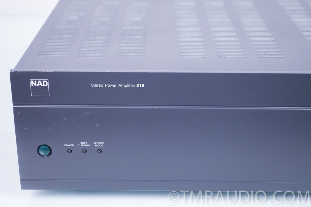 NAD 216 Stereo Power Amplifier / Bridgeable to Mono