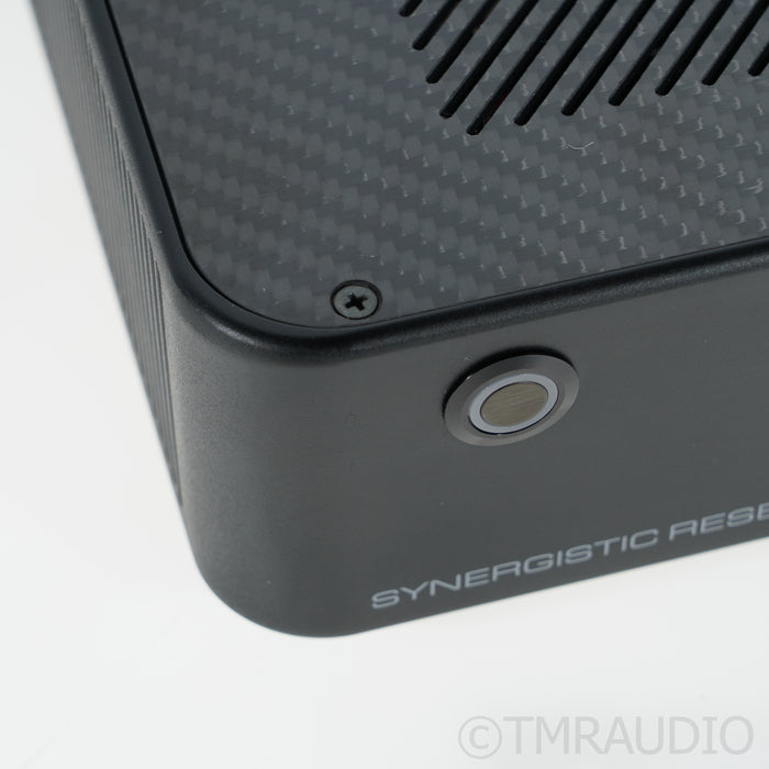 Synergistic Research Quark Music Server; Foundation XL Power Cable