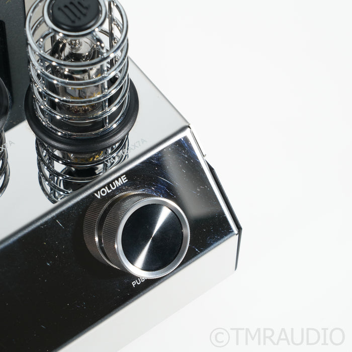 McIntosh C8 Tube Preamplifier; MM/MC Phono
