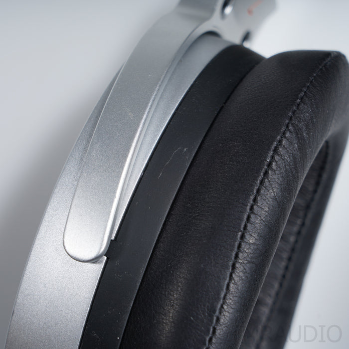 Warwick Acoustics Bravura M1 Electrostatic Headphone System