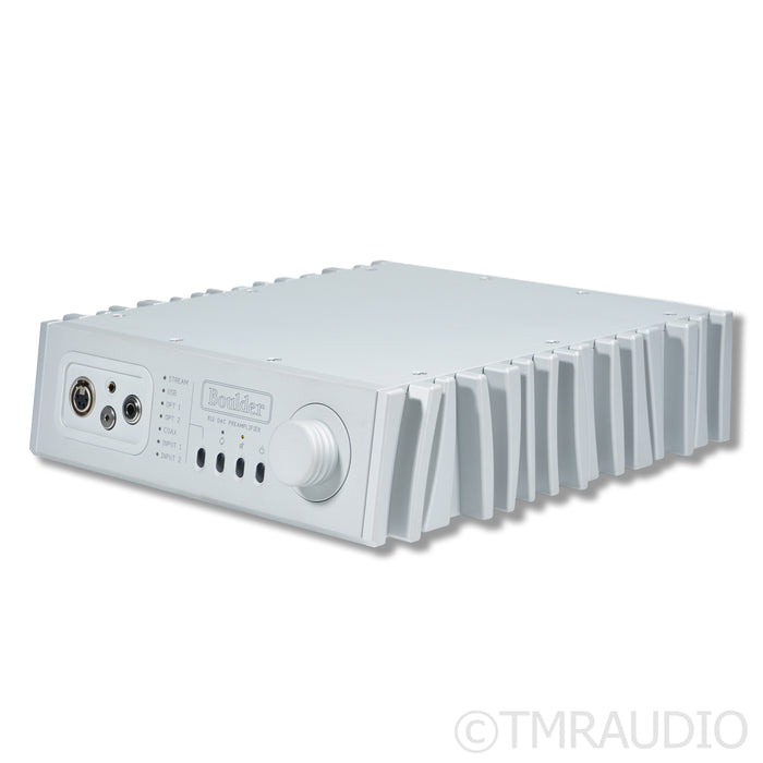 Boulder 812 Headphone Amplifier / Preamplifier / Streaming DAC