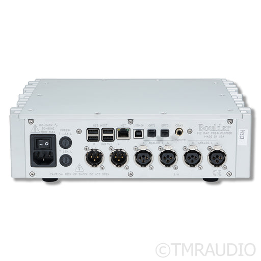Boulder 812 Headphone Amplifier / Preamplifier / Streaming DAC