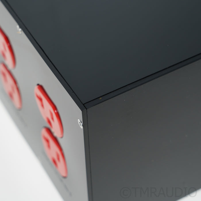 Synergistic Research Tesla Powercell 10 SE Power Conditioner
