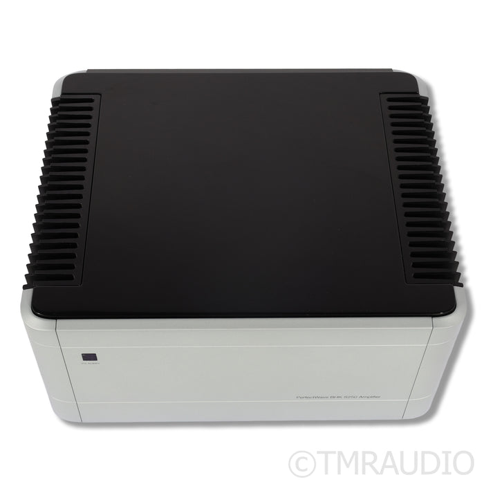 PS Audio BHK Signature 250 Hybrid Power Amplifier
