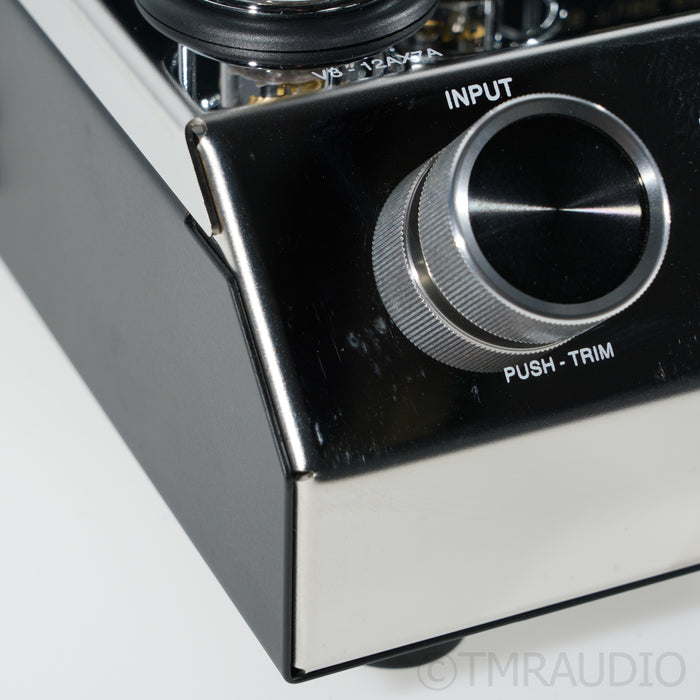 McIntosh C8 Tube Preamplifier; MM/MC Phono