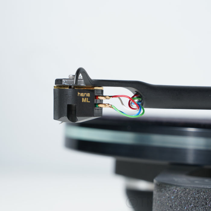 Rega Planar 8 Belt-drive Turntable; Hana ML MC Cartridge