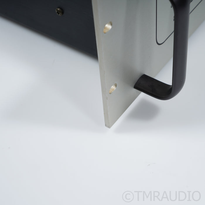 Audio Research SP10 Dual-Chassis Tube Preamplifier; MM/MC Phono