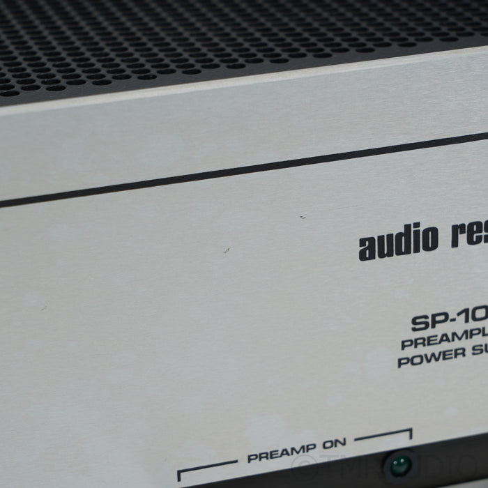 Audio Research SP10 Dual-Chassis Tube Preamplifier; MM/MC Phono