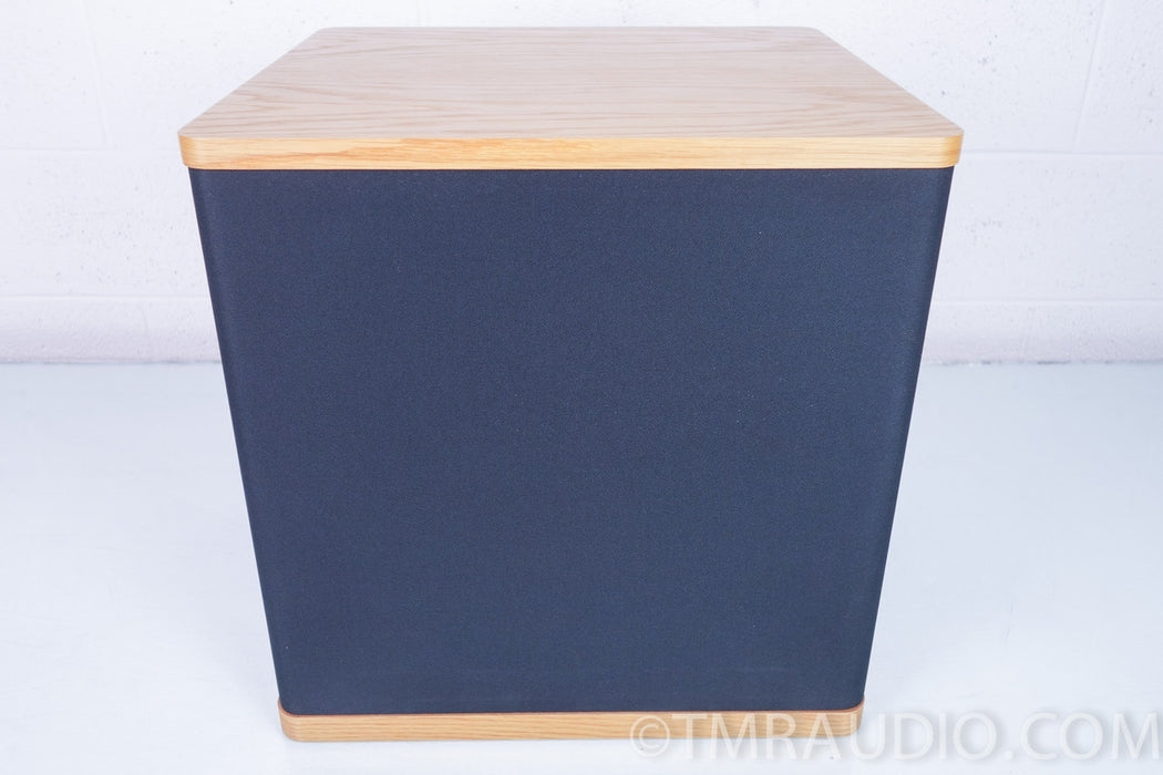 Vandersteen 2Wq Subwoofer in Factory Box