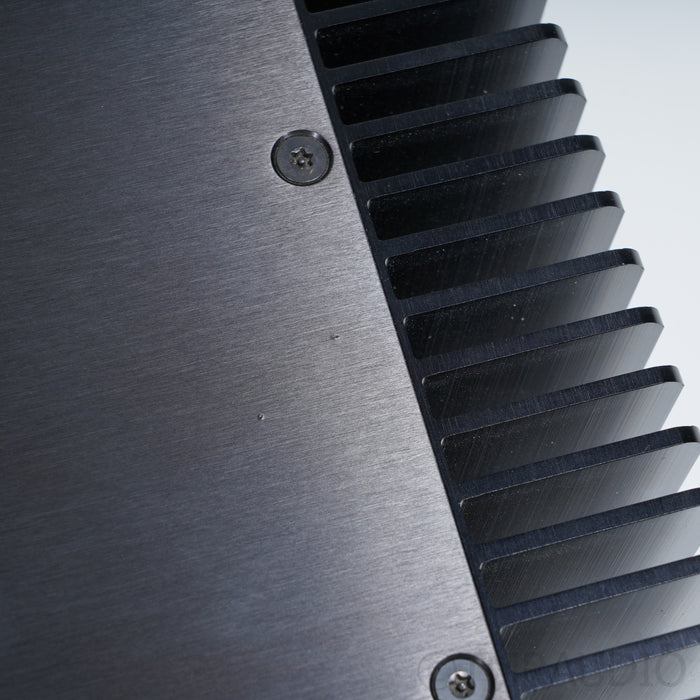 Benchmark Media AHB2 Power Amplifier