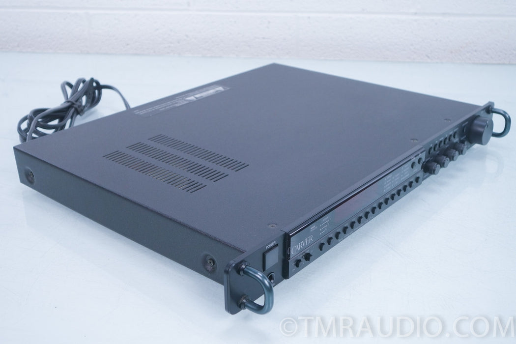 CARVER CT-6 PREAMPLIFIER CONTROL AMPLIFIER AM / FM TUNER SONIC HOLOGRAPHY