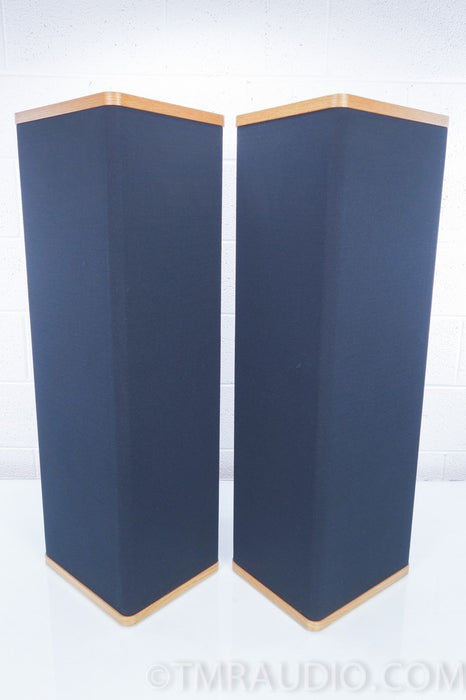 Vandersteen Model 1B in Factory Boxes w/ Stands