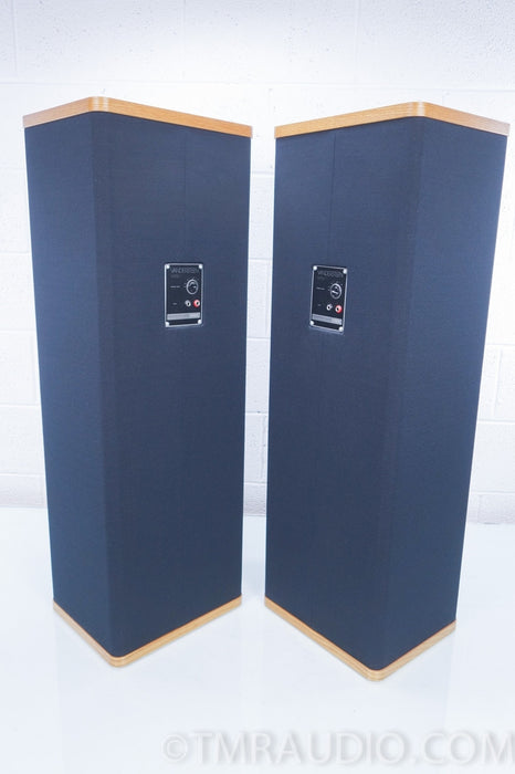 Vandersteen Model 1B in Factory Boxes w/ Stands