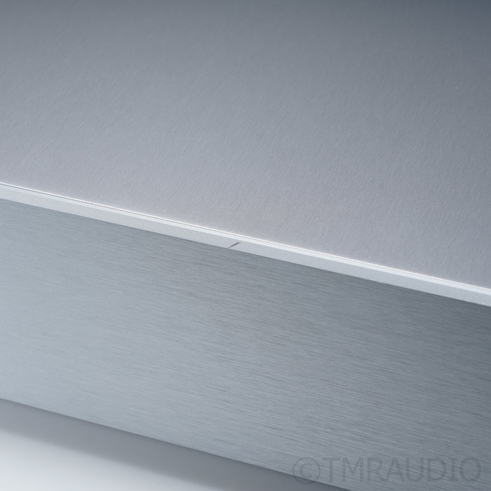 Pass Labs XP-32 Preamplifier; Upgraded Umbilical Cables