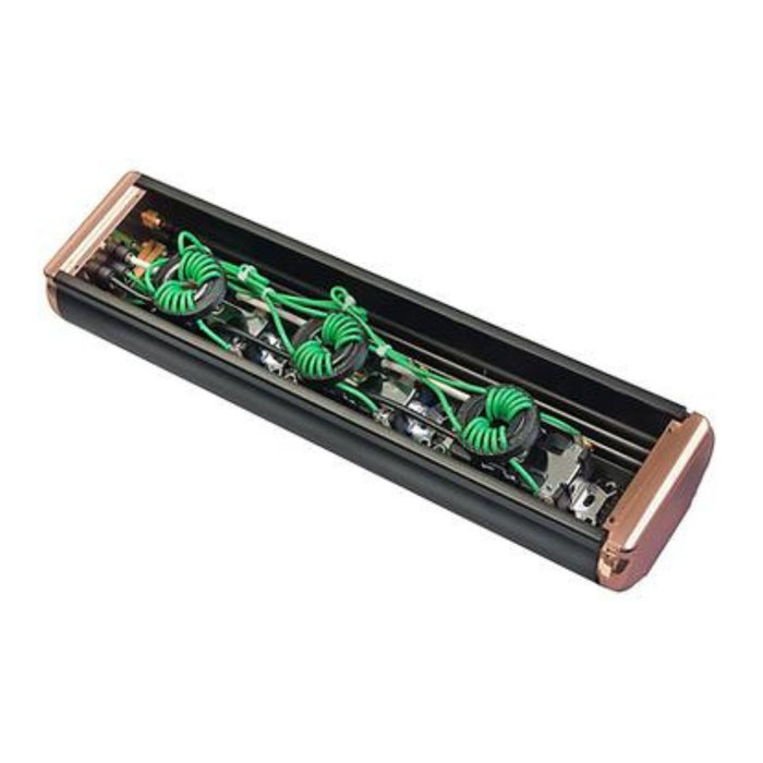 Cardas Nautilus Power Strip internals
