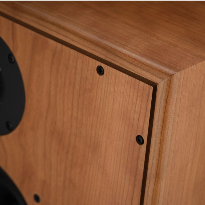 Harbeth SHL5plus XD2 Bookshelf Speaker, detail shot showing premium cherry veneer