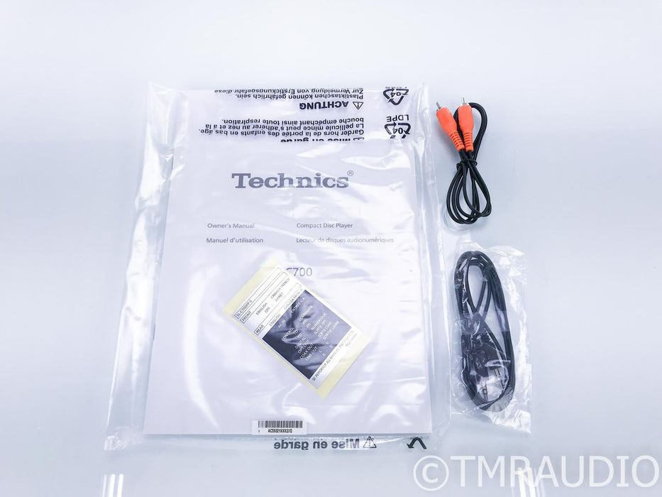 Technics SL-C700 CD Player; SLC700 (New / Open Box)
