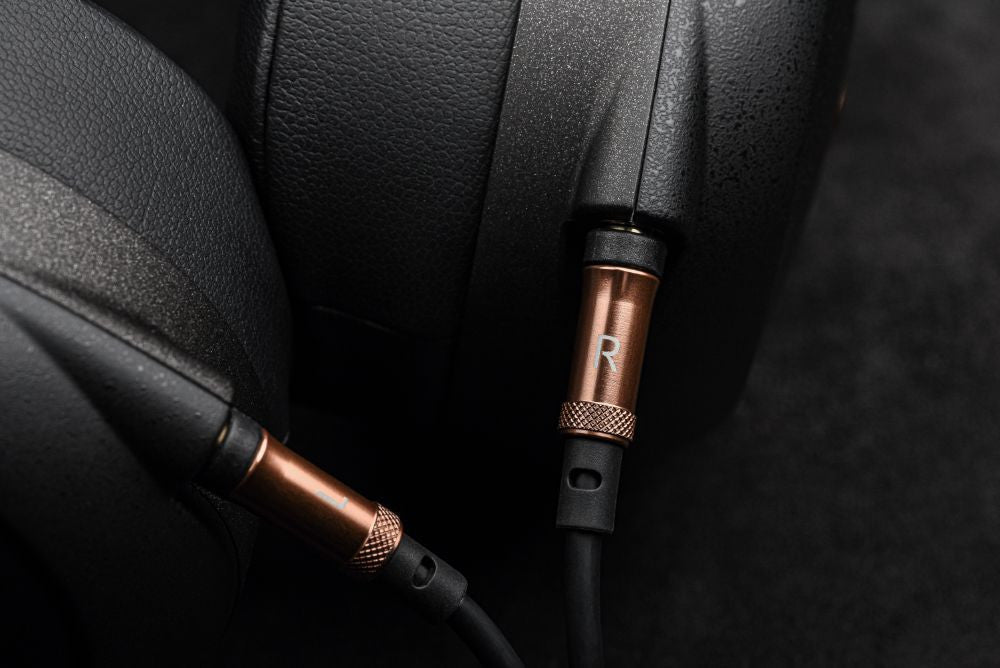 DISCO Meze LIRIC Portable Isodynamic Hybrid Array Headphones