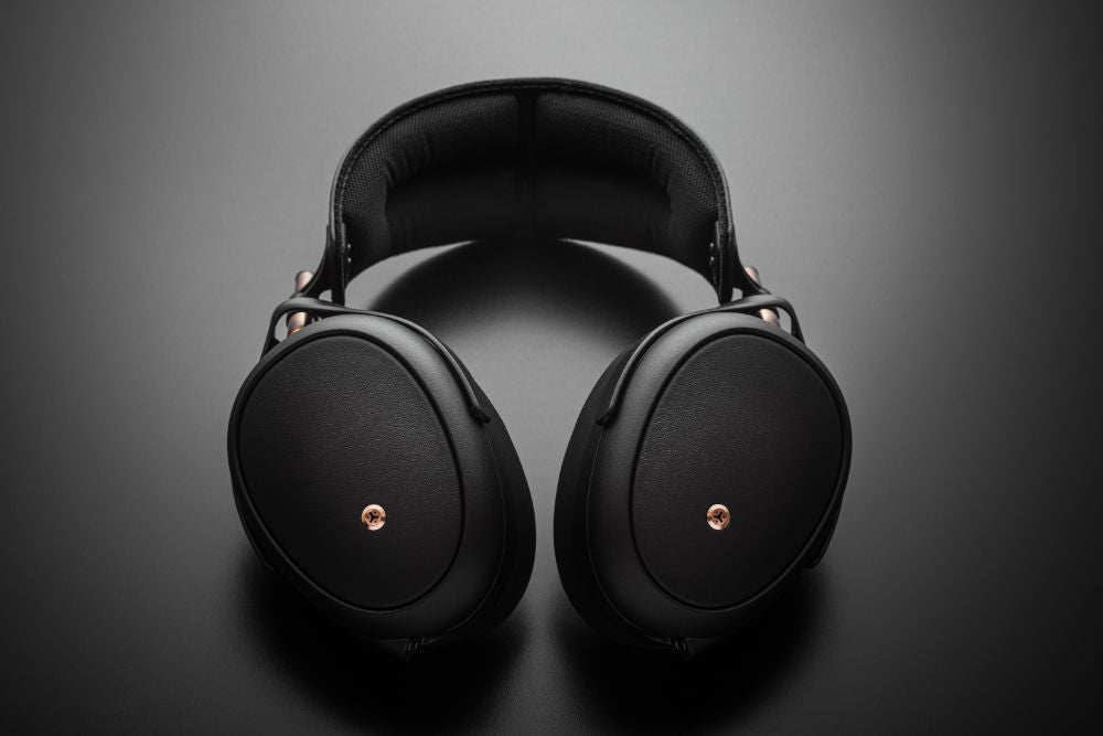 DISCO Meze LIRIC Portable Isodynamic Hybrid Array Headphones