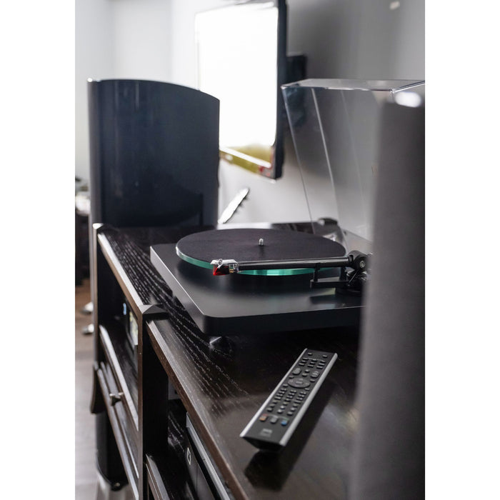 NAD C 588 Turntable