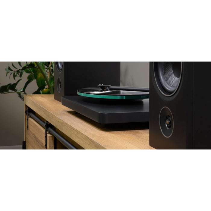 NAD C 558 Turntable