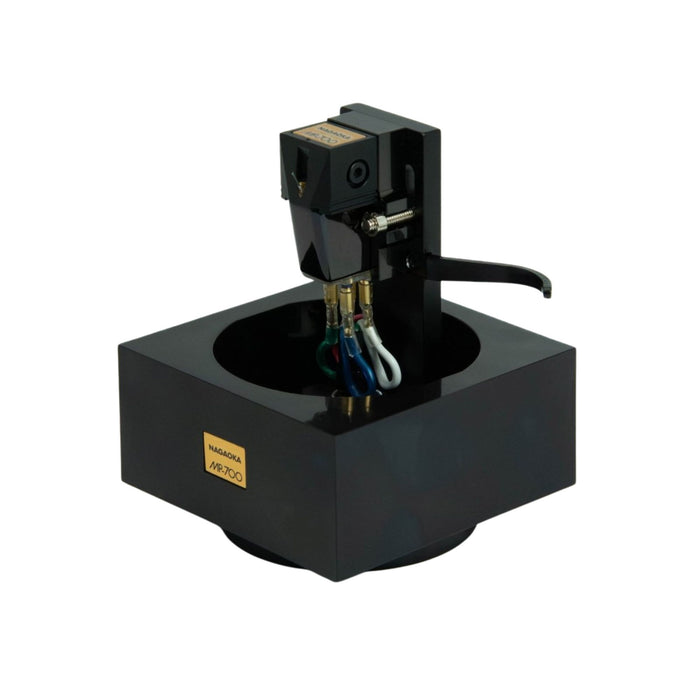 Nagaoka MP-700 Phono Cartridge in box