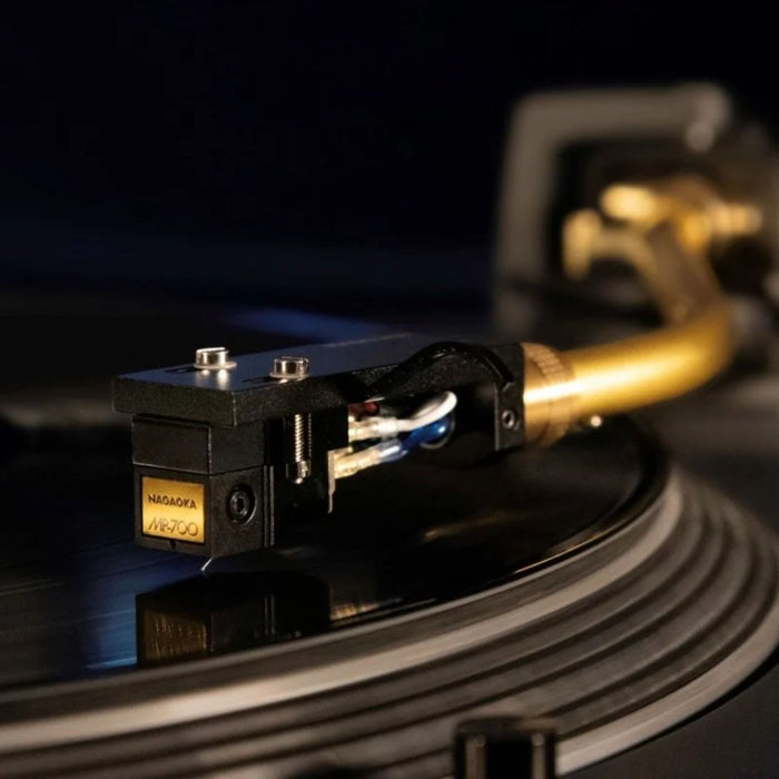 Nagaoka MP-700 Phono Cartridge lifestyle shot