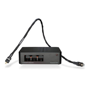 Synergistic Research PowerCell 12 SX AC Power Conditioner