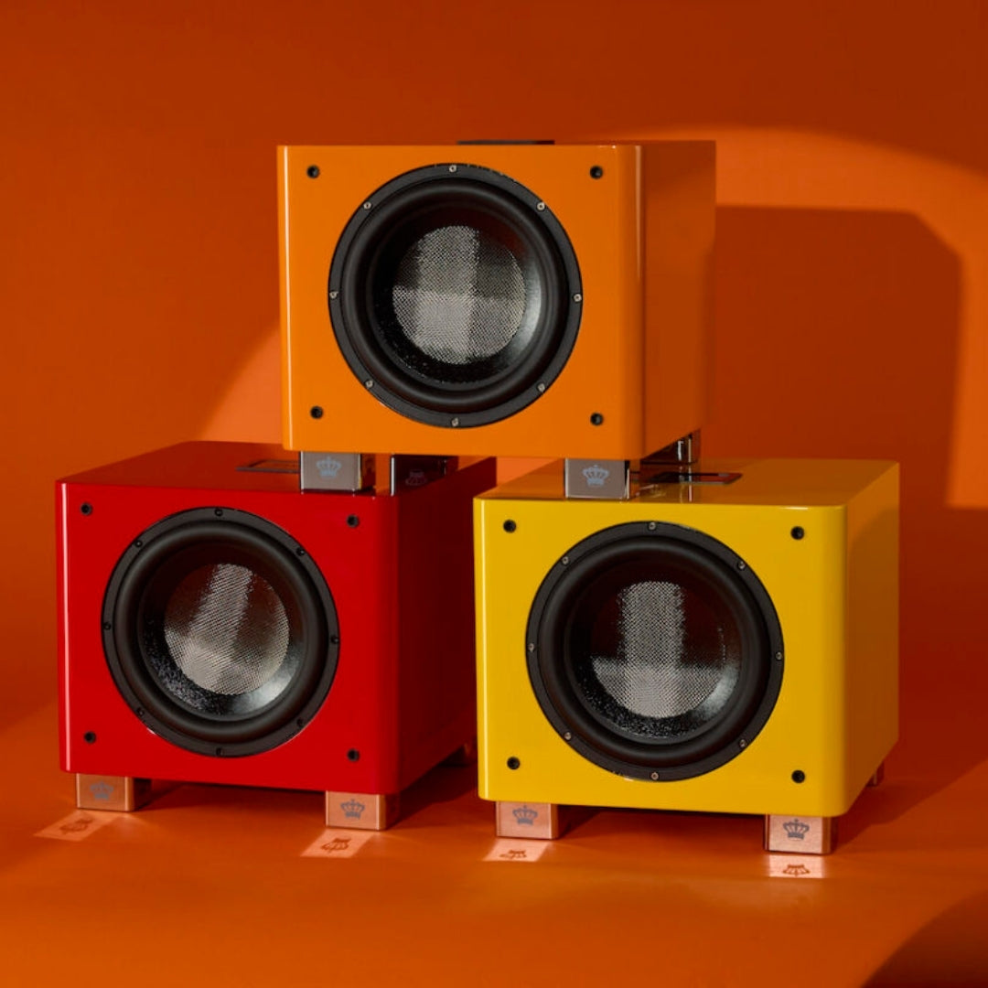 <p><strong>TMR Pick:</strong> REL T/9x 10" Powered Subwoofer</p>