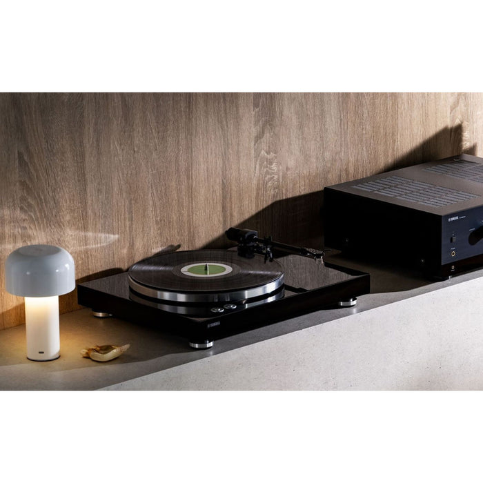 Yamaha TT-S303 Belt Drive Turntable lifestyle