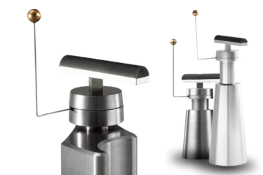 Little Fwend Automatic Tonearm Lifter Little Fwend Automatic Tonearm Lifter